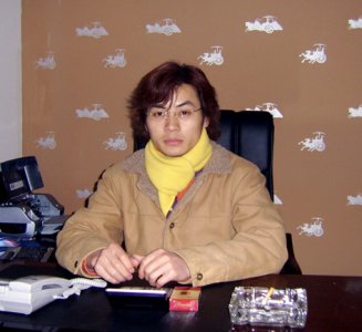 設(shè)計總監(jiān)：羅愛軍